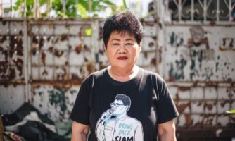“ถ้ารัฐช่วยเหลือครอบครัว = เขายอมรับผิด ?” 2 ปีกฎหมายป้องกันทรมาน-อุ้มหาย กับ ‘กัญญา’ แม่ของ ‘สยาม ธีรวุฒิ’