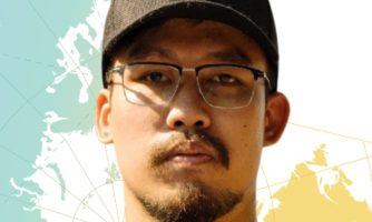 สูญเสียดวงตาจากการสลายการชุมนุม