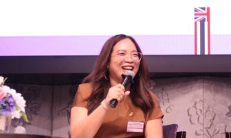 คุยกับ….เพชรรัตน์ ศักดิ์ศิริเวทย์กุล ผู้จัดการฝ่ายรณรงค์ แอมเนสตี้ อินเตอร์เนชั่นแนล ประเทศไทย วันสตรีสากลและบทบาทของผู้นำหญิงในปัจจุบัน 